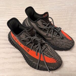 Adidas Yeezy Boost 350 V2 Carbon Beluga sneakers M 7 / W 8.5
